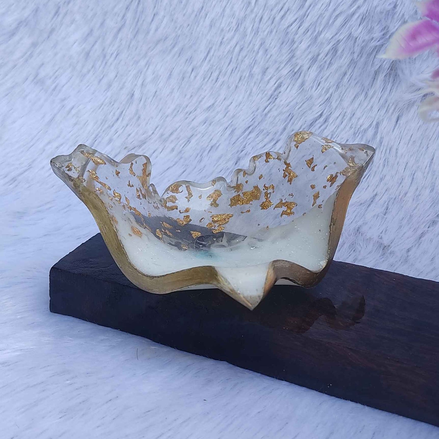 Plant Showpiece With White Candle Holder