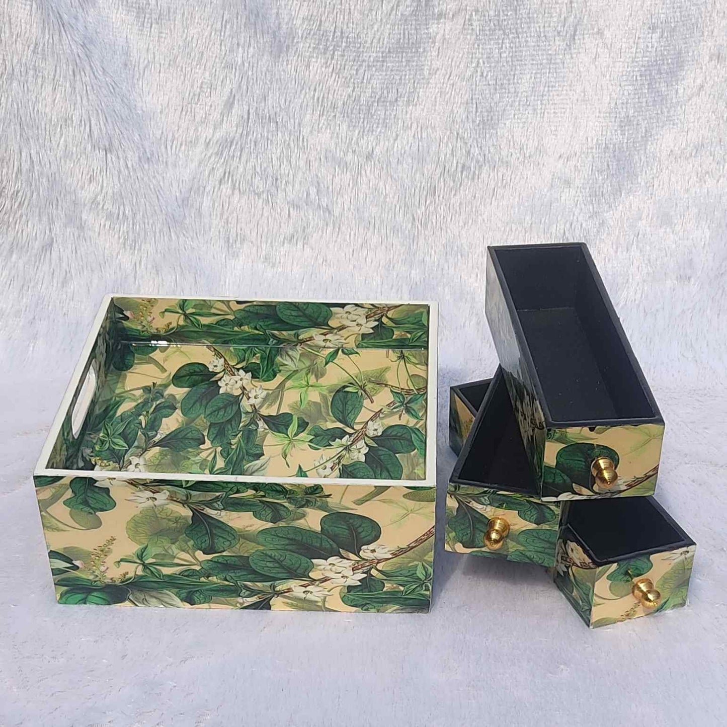 Green Floral Print With Cream Base