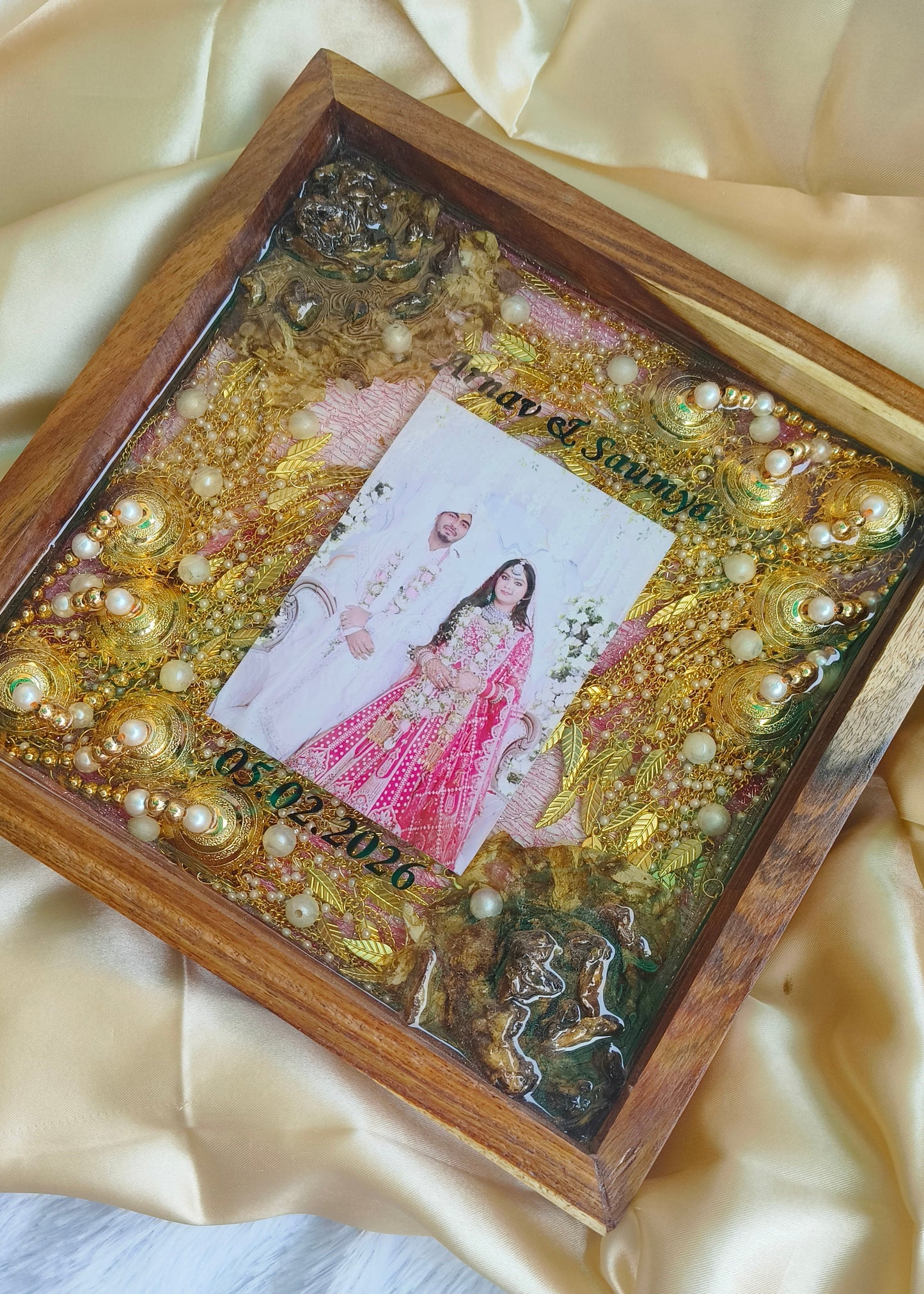 Custom handmade varmala preservation frame with couple photo, preserved wedding flowers, names and date by Shaahi Decor