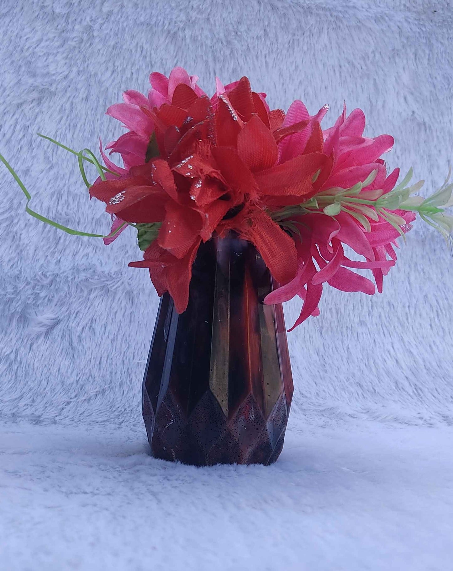 Red-Black Half Zig-Zag Vase