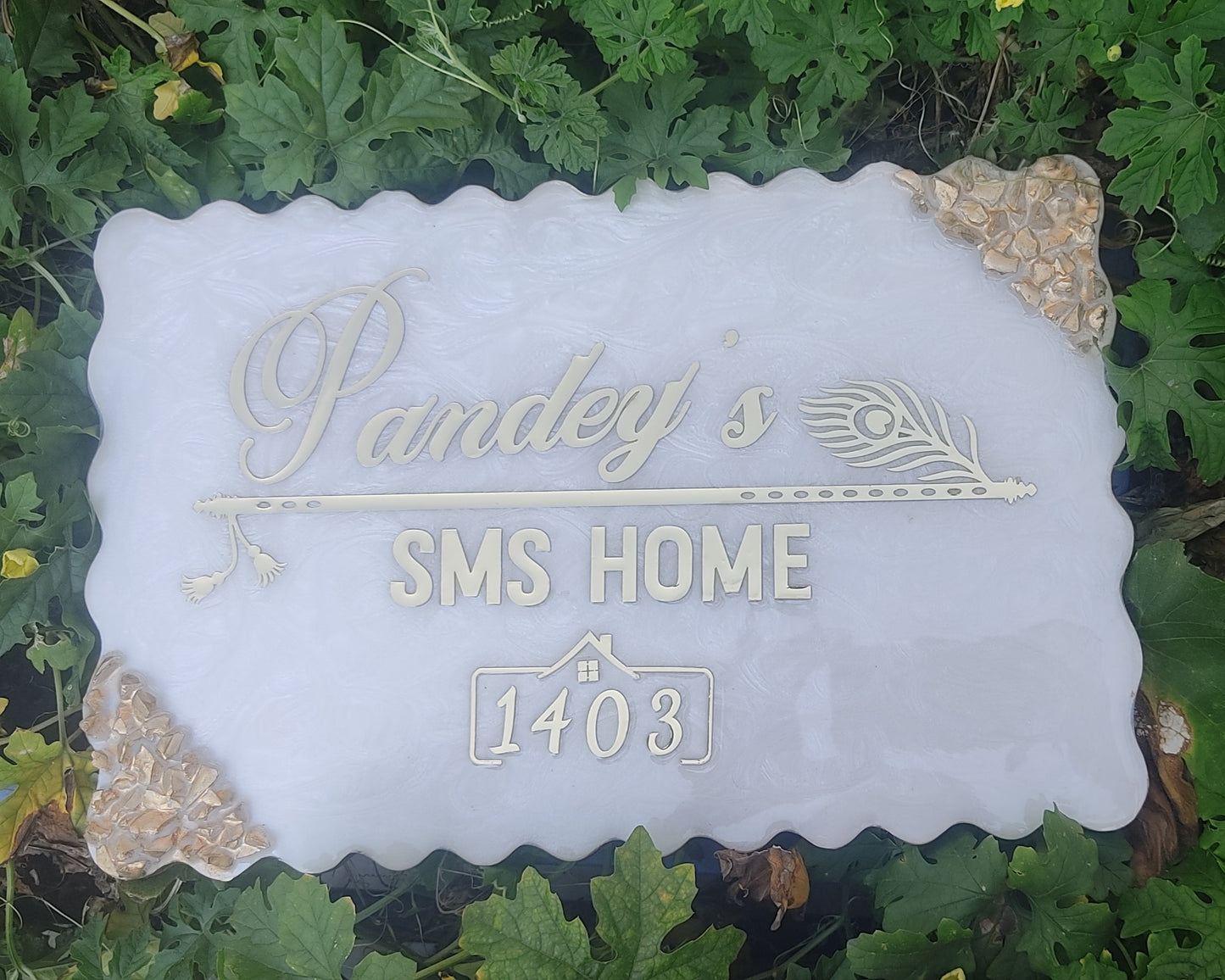 White Structure Theme Nameplate