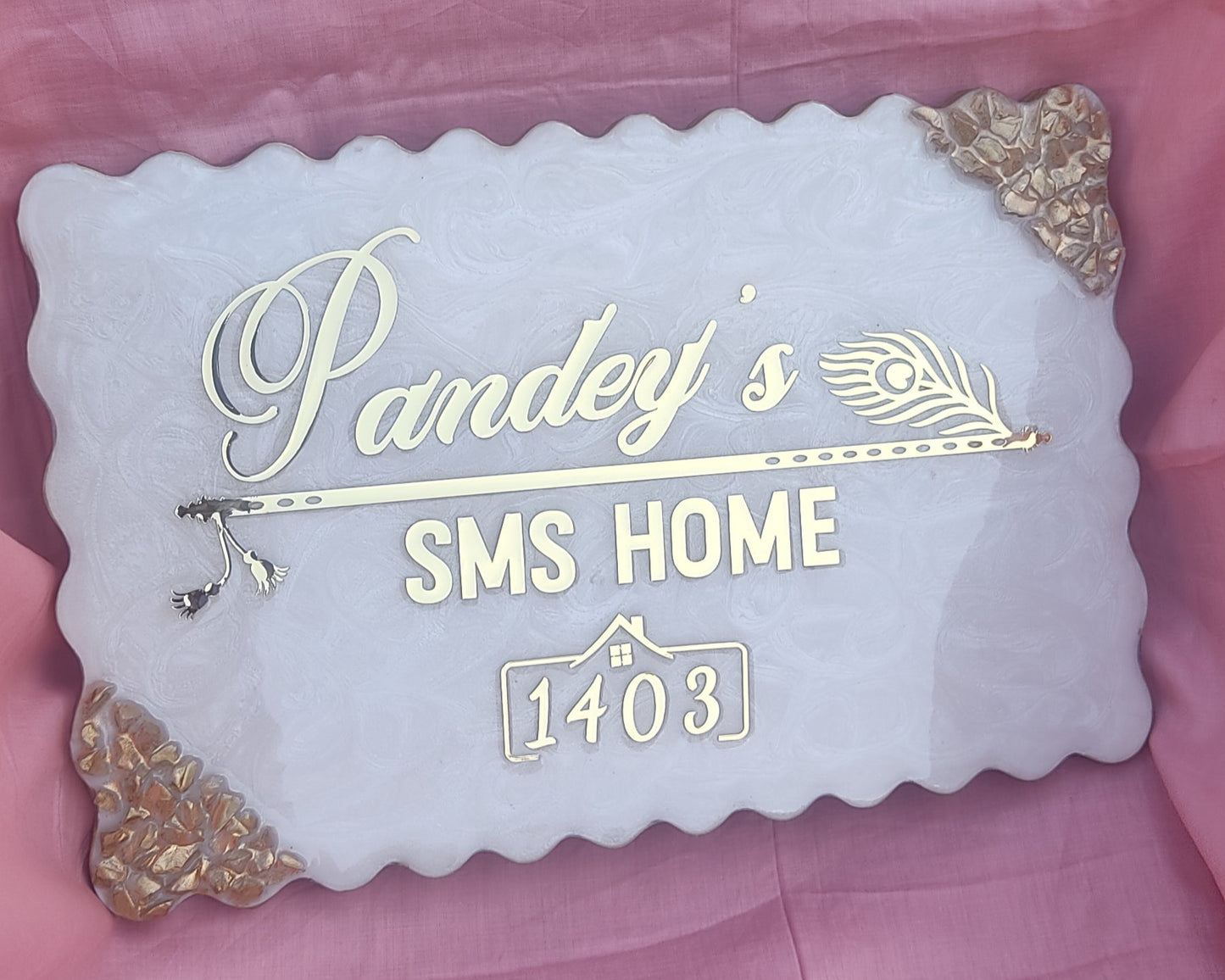 White Structure Theme Nameplate